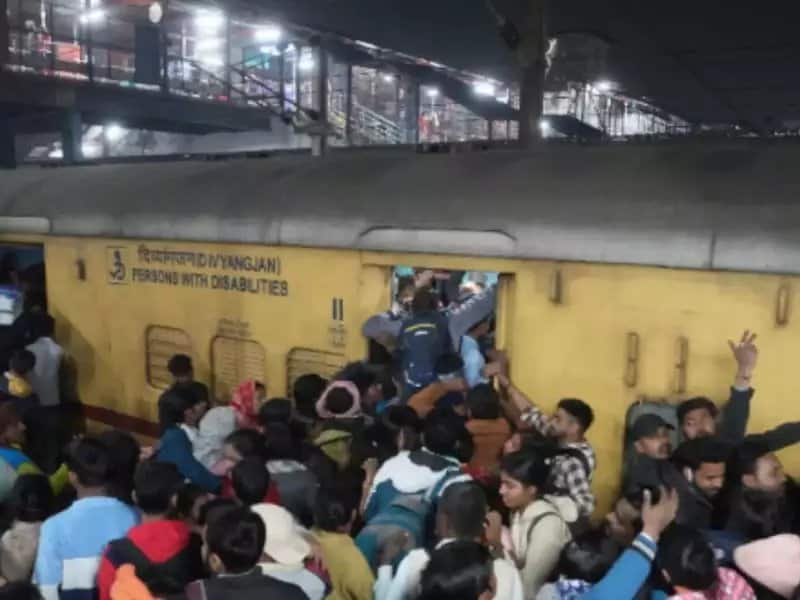 Watch: Horrific videos capture New Delhi railway station stampede that killed 18 Watch: Horrific videos capture New Delhi railway station stampede that killed 18