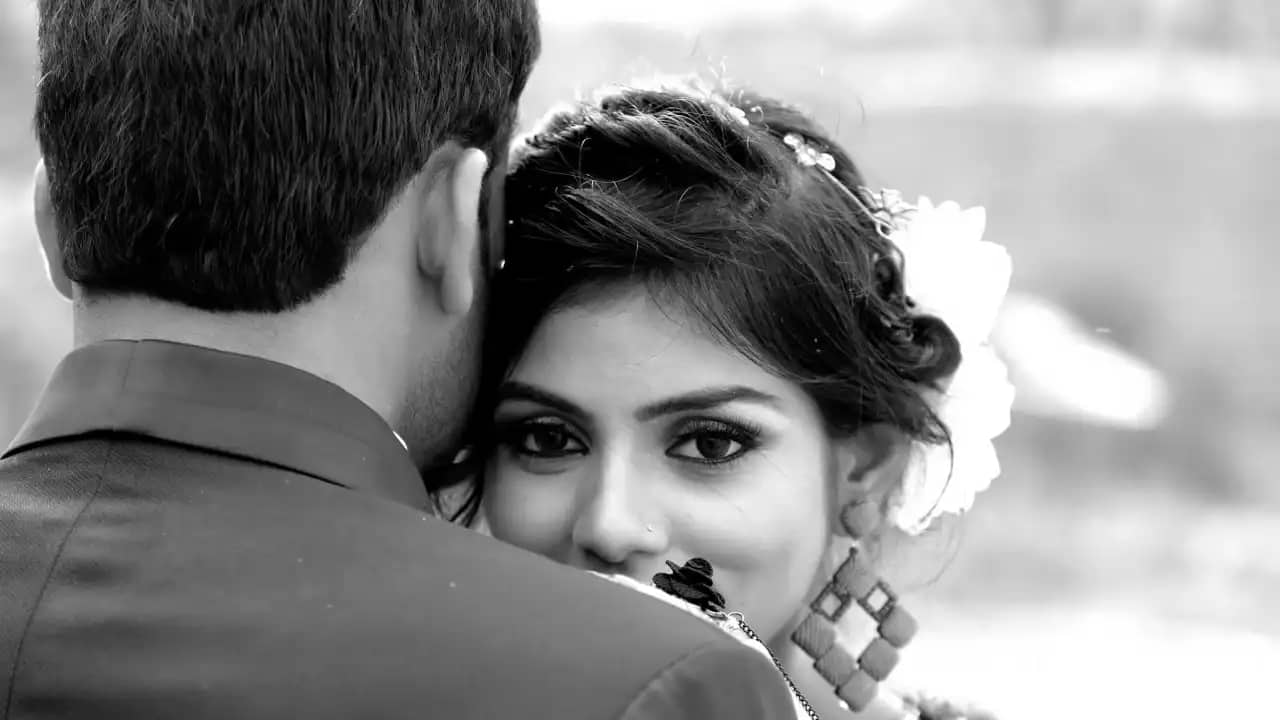 Use dedicated wedding mode or wedding filters