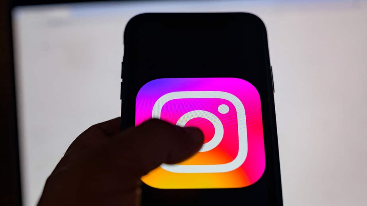 How to stop disturbing and inappropriate content from appearing on your Instagram feed