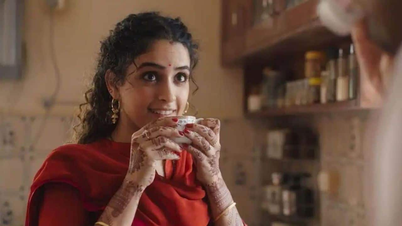Sanya Malhotra in Mrs In Mrs., Sanya Malhotra once again proved why she is one of the finest performers of her generation. She played her character with a disarming blend of vulnerability and defiance, bringing depth to even the smallest emotional beats. Her portrayal of a woman navigating identity, duty, and ambition was nothing short of exceptional and deeply relatable. Sanya Malhotra in Mrs In Mrs., Sanya Malhotra once again proved why she is one of the finest performers of her generation. She played her character with a disarming blend of vulnerability and defiance, bringing depth to even the smallest emotional beats. Her portrayal of a woman navigating identity, duty, and ambition was nothing short of exceptional and deeply relatable.