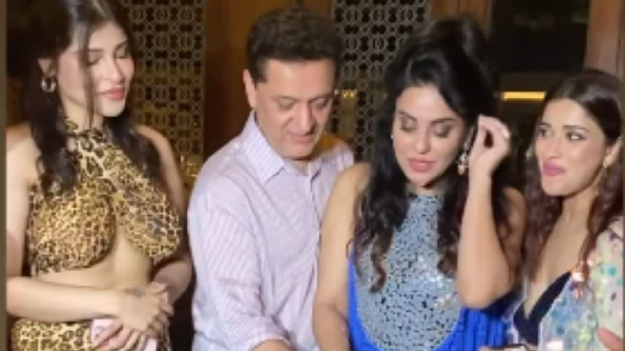Sara and Arfeen Khan host wedding anniversary bash in Goa, Bigg Boss 18 friends Alice Kaushik, Nyrraa Banerjee join