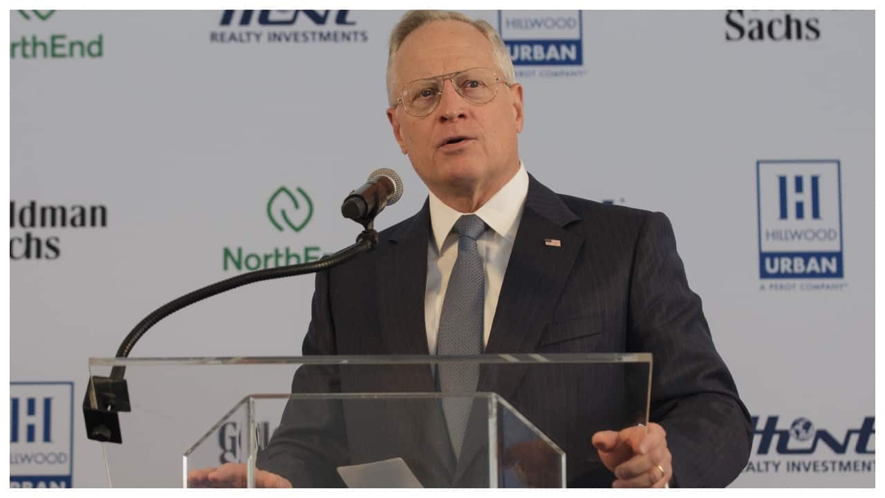 Billionaire Perot sees 'big concern' on Trump tariff threats