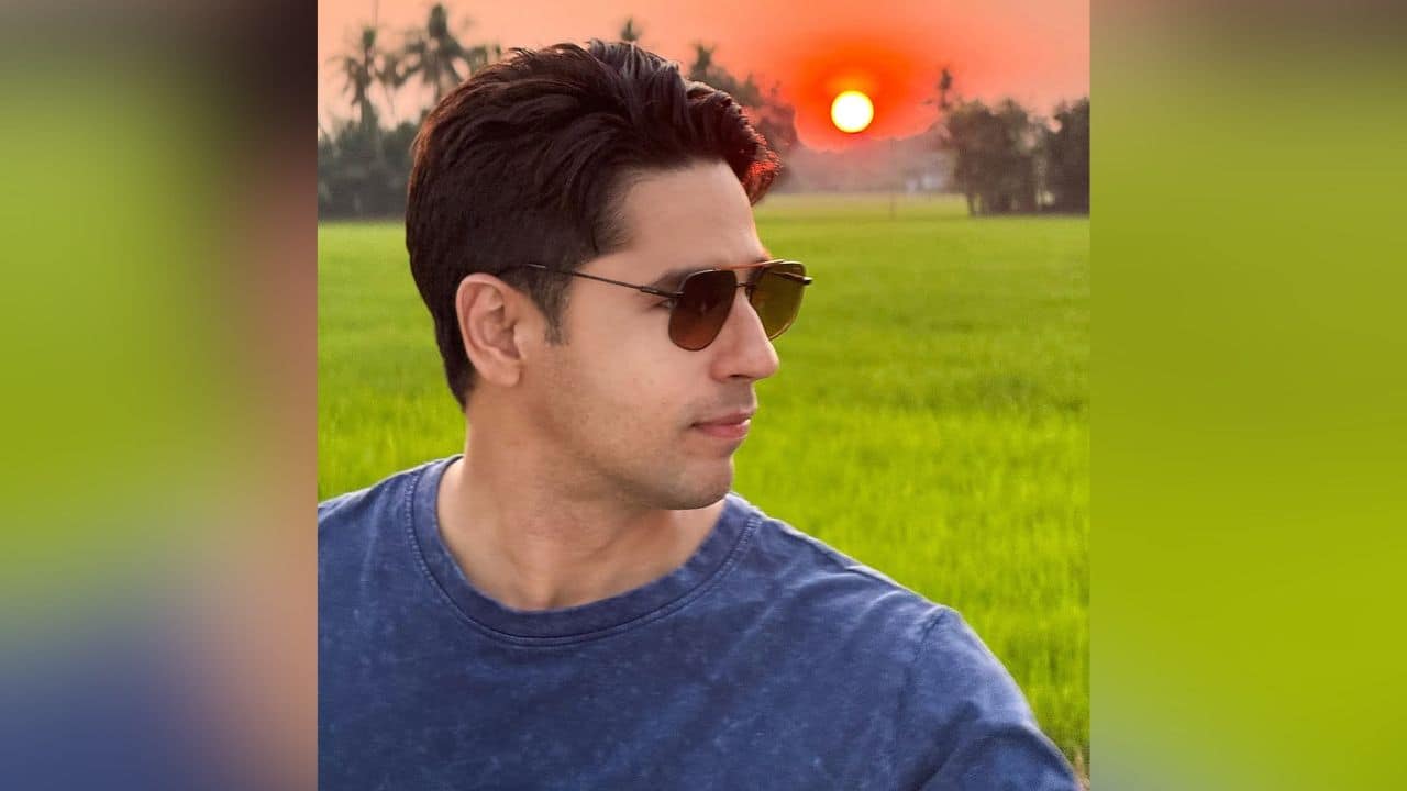 Sidharth Malhotra gives fans a peek into his 'Param state of mind' with his latest photo