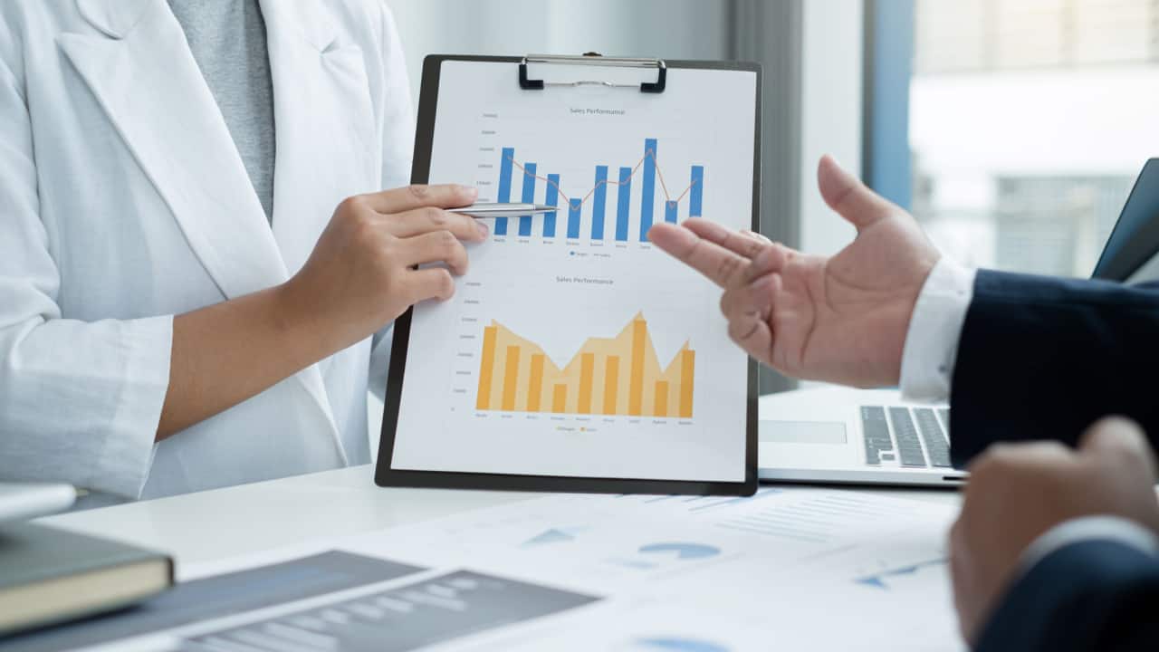 Data Story: How growth outlook for IT companies deteriorated from February 2025