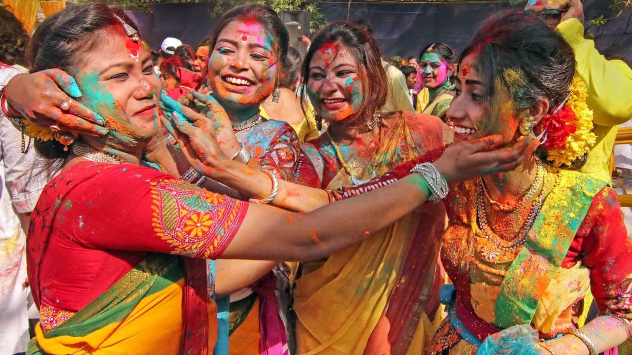 holi hot photo gallery