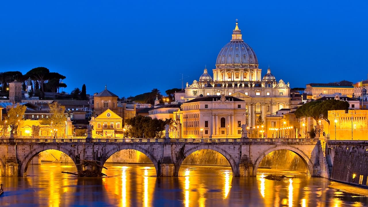 1. Vatican City – A Walk Through History (0.44 sq km / 0.17 sq mi) The world’s smallest country is a treasure trove of art and history. Stroll through St. Peter’s Square, marvel at Michelangelo’s masterpiece in the Sistine Chapel, and climb to the top of St. Peter’s Basilica for stunning views of Rome—all within a few hours! (Image: Canva)