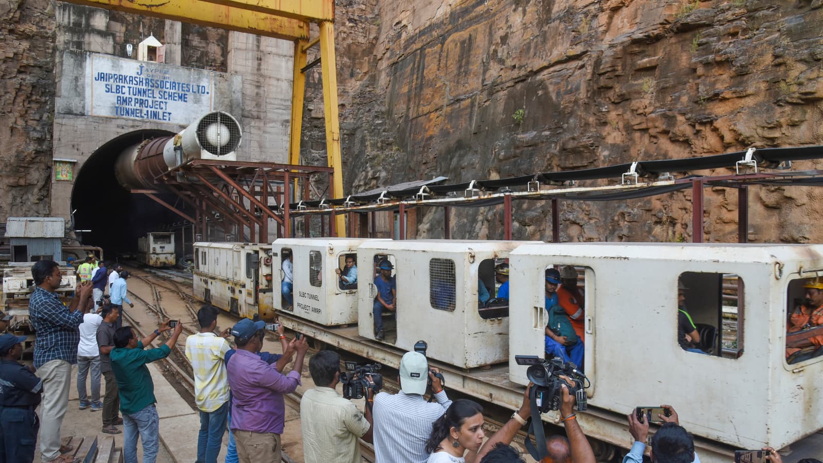 Telangana tunnel rescue: Team from Silkyara joins, ‘Chances of survival not good’, says Minister Krishna Rao