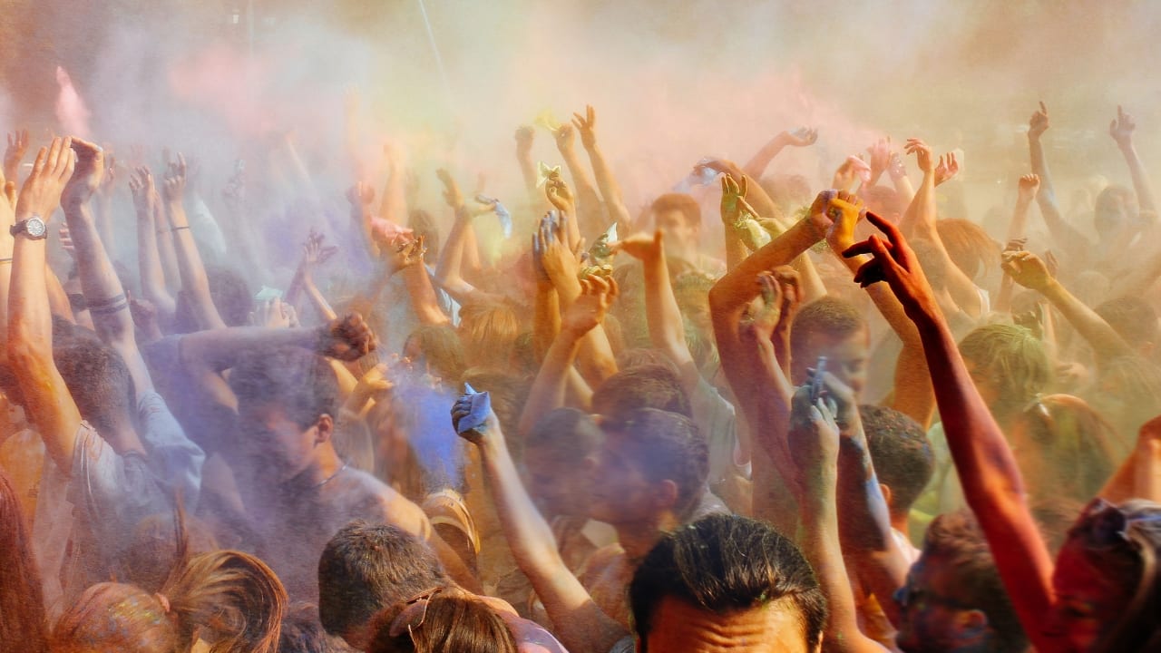 Holi makes a splash on travel