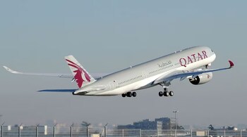 Trump announces $96 billion Boeing and GE deal with Qatar Airways