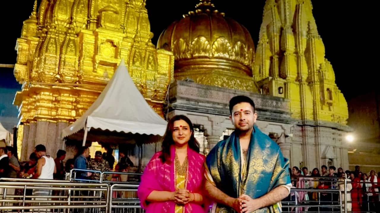 Parineeti Chopra and Raghav Chadha seek blessings at Kashi Vishwanath Temple on Mahashivratri