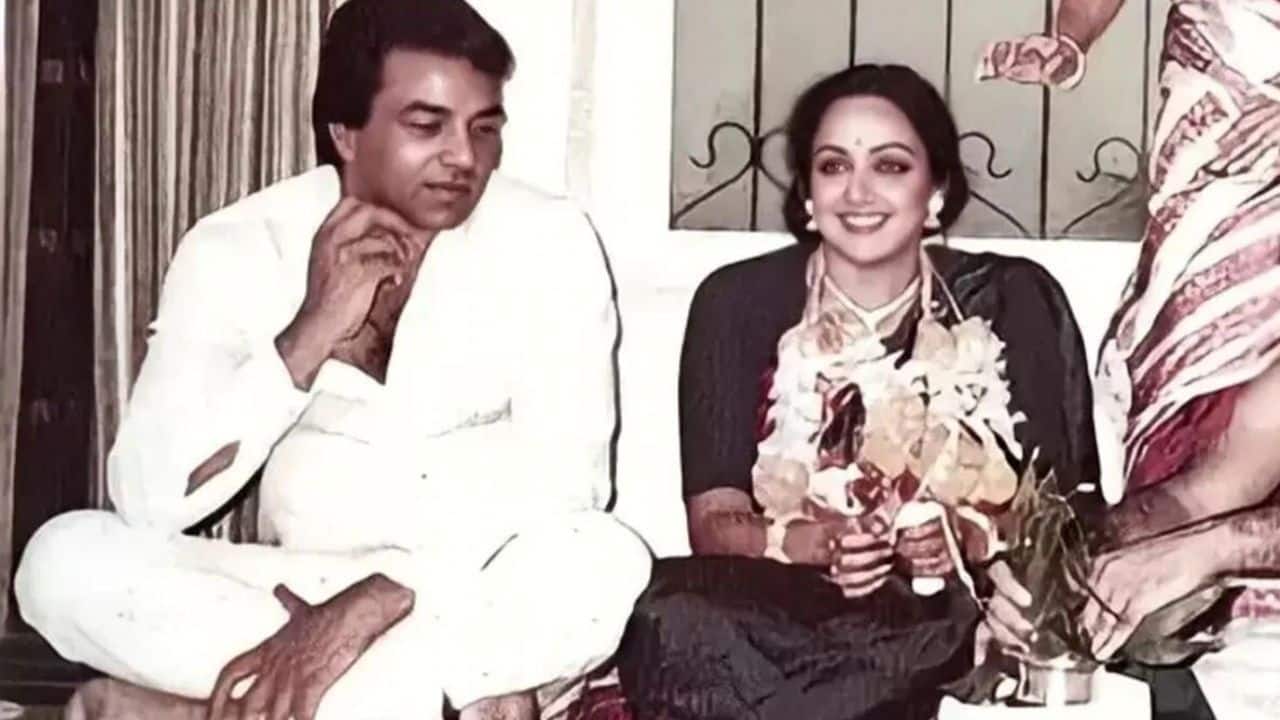 When Hema Malini asked Dharmendra for marriage saying 'You better marry me now, I just need some love'
