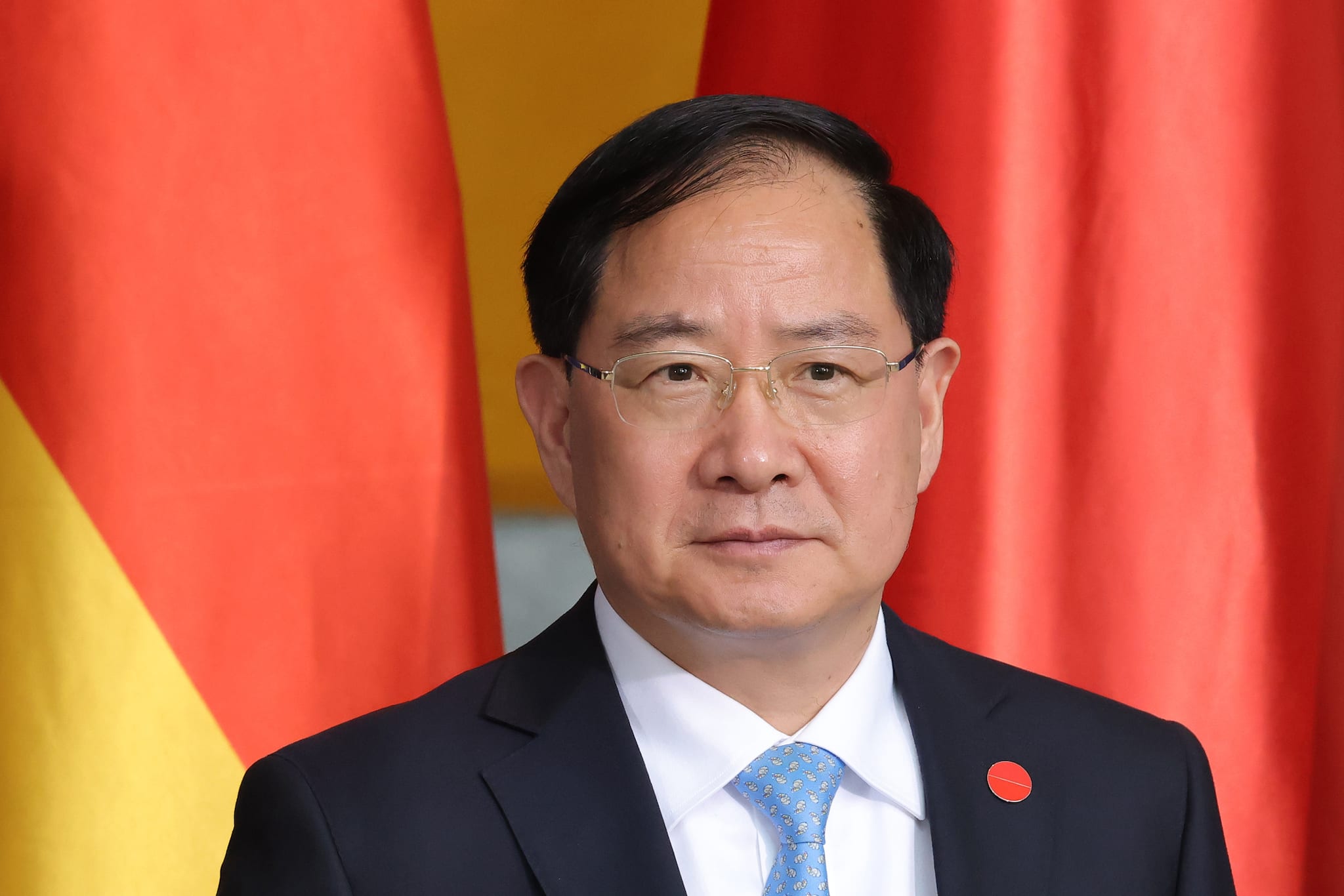 China abruptly replaces tech czar behind AI and chip push