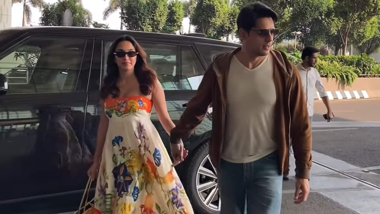 Parents-to-be Sidharth Malhotra and Kiara Advani make their first public appearance  post announcing pregnancy, watch video