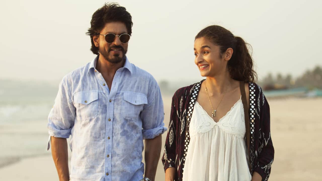 Dear Zindagi actor Alia Bhatt wants to reunite with Shah Rukh Khan again