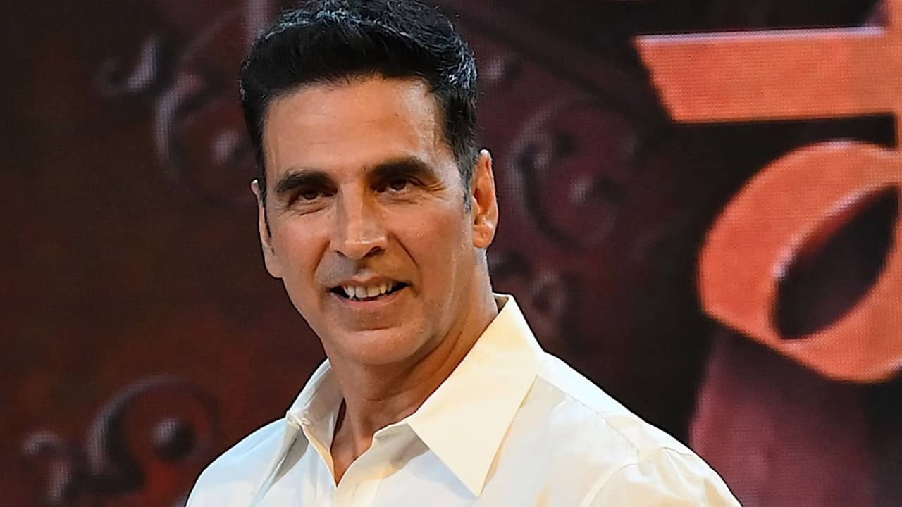 Akshay Kumar sells his luxurious 1073 Sqft Borivali Mumbai flat for Rs 4.35 crore