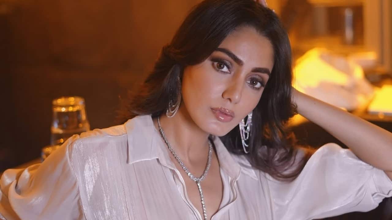 Bigg Boss's Sana Makbul diagnosed with autoimmune hepatitis, says, "have a liver disease and no symptoms"