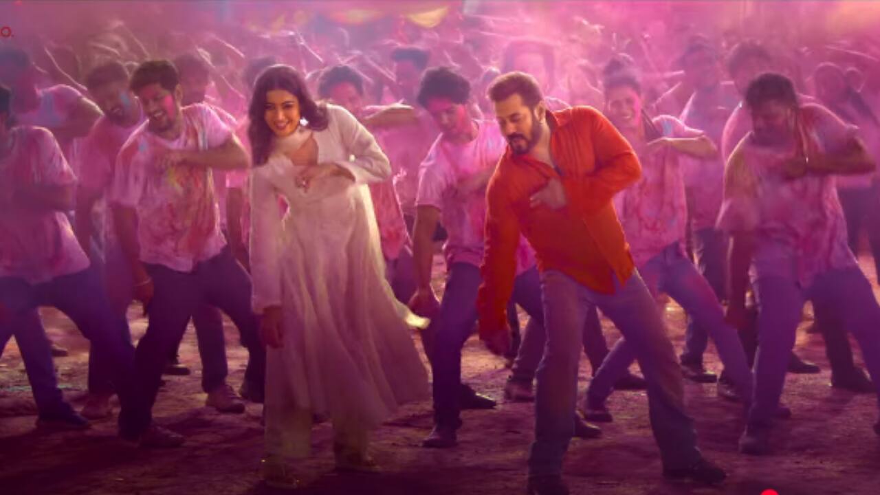 Salman Khan and Rashmika Mandanna set the Holi mood ablaze with 'Bam Bam Bhole' from Sikandar