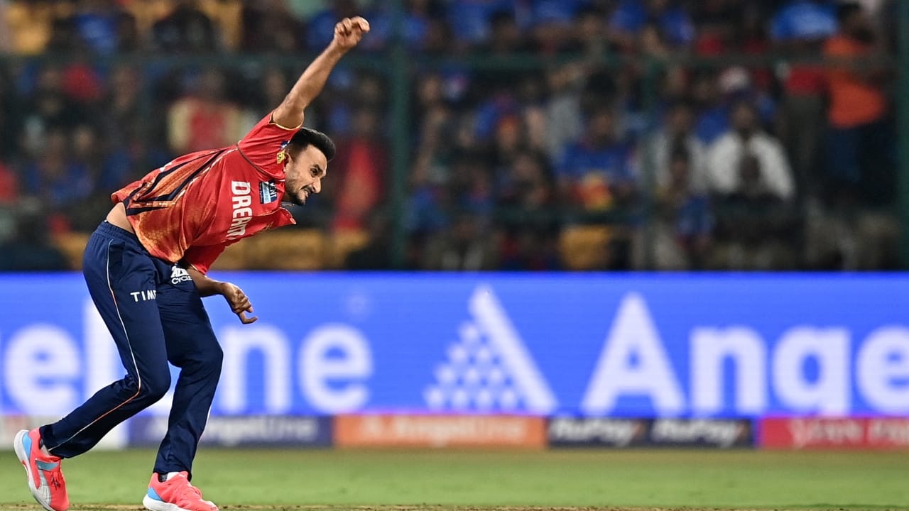 10. Harshal Patel (Sunrisers Hyderabad) – Back-to-Back Purple Cap Winner? Harshal Patel is a wicket-taking machine who thrives under pressure. After winning the Purple Cap in IPL 2021 and again in IPL 2024, he has proven his ability to dominate the bowling charts. Now with Sunrisers Hyderabad, he will aim to become just the second player in IPL history to win consecutive Purple Caps. Can he achieve this rare feat? (Representative Image: AFP)