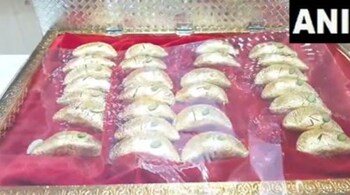 Each of the 'Gold Gujiyas' are being sold for Rs 1,300. (Image credit: ANI)
