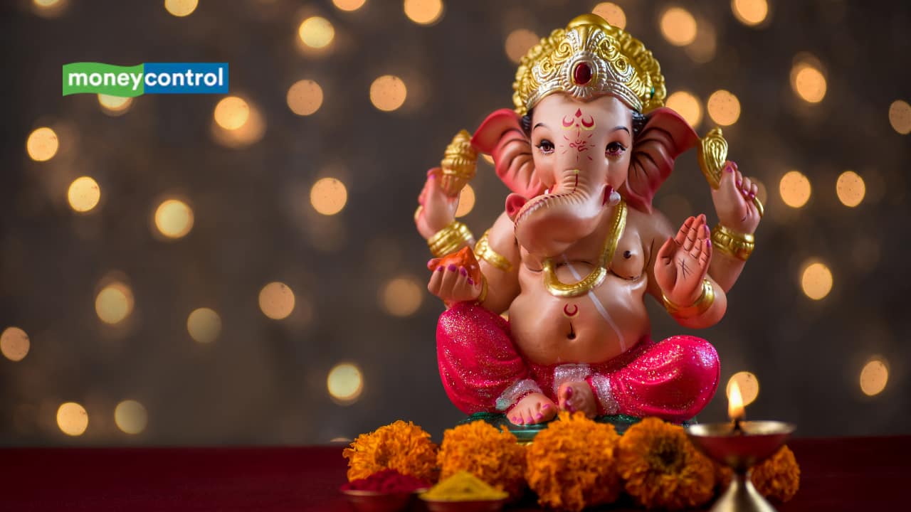 Bhalachandra Sankashti Chaturthi 2025: Date, Moonrise Timings, Rituals and Significance Bhalachandra Sankashti Chaturthi 2025: Date, Moonrise Timings, Rituals and Significance