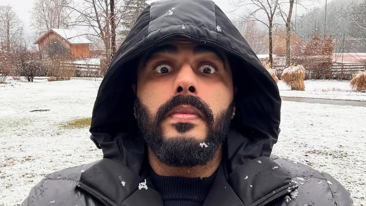 Arjun Kapoor shares playful selfies from "Snowday" Sunday, see pics