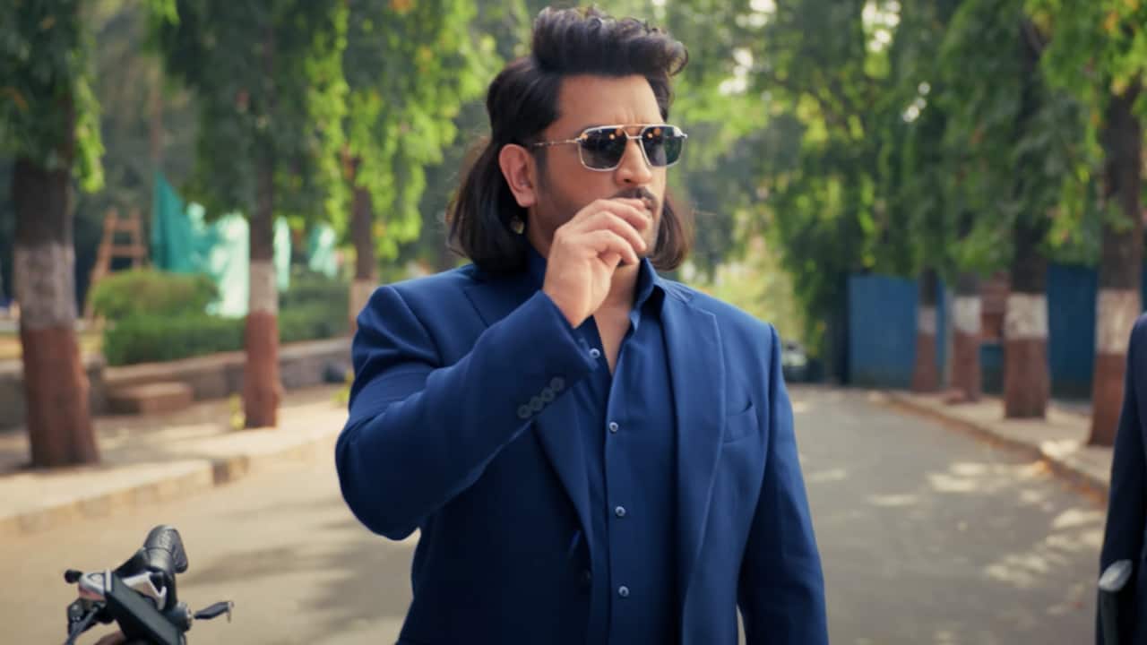 MS Dhoni turns into 'Animal' for Sandeep Reddy Vanga in new ad; channels inner Ranbir Kapoor, says 'Behra nahi hoon main'