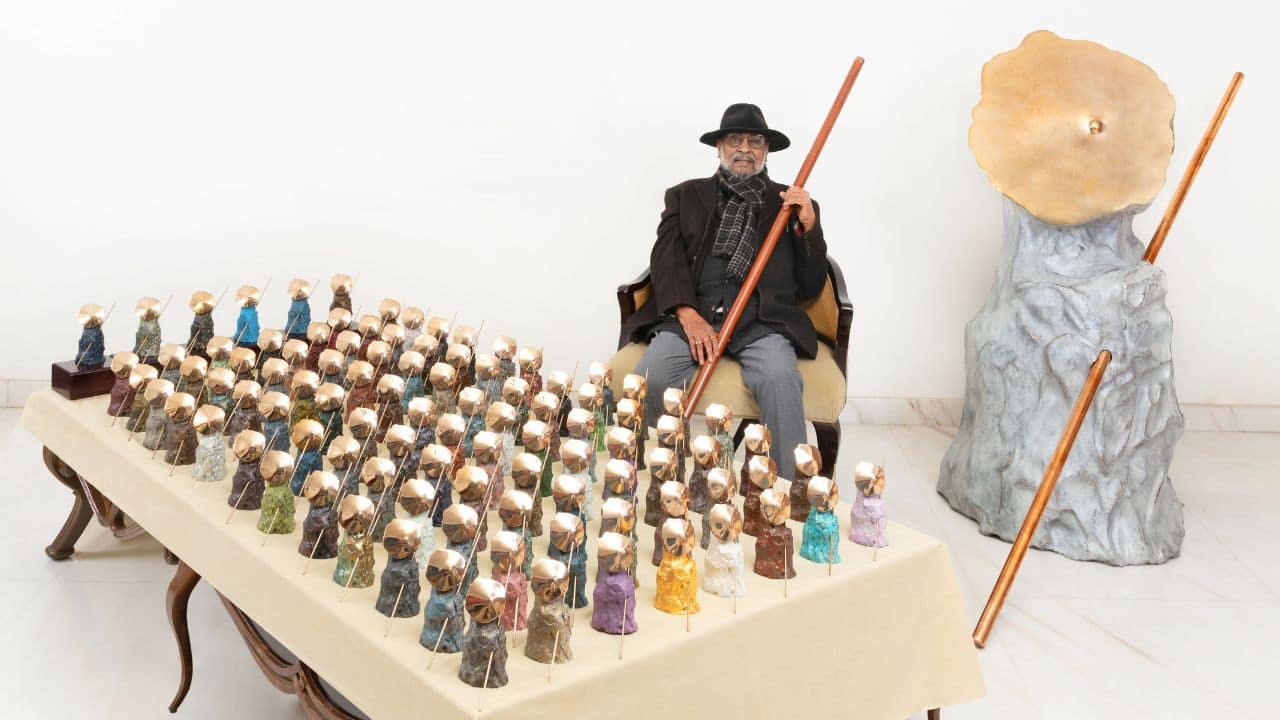 Late artist Himmat Shah with his 'Man From Moon' series at Black Cube gallery, Delhi. (Photo courtesy Black Cube)