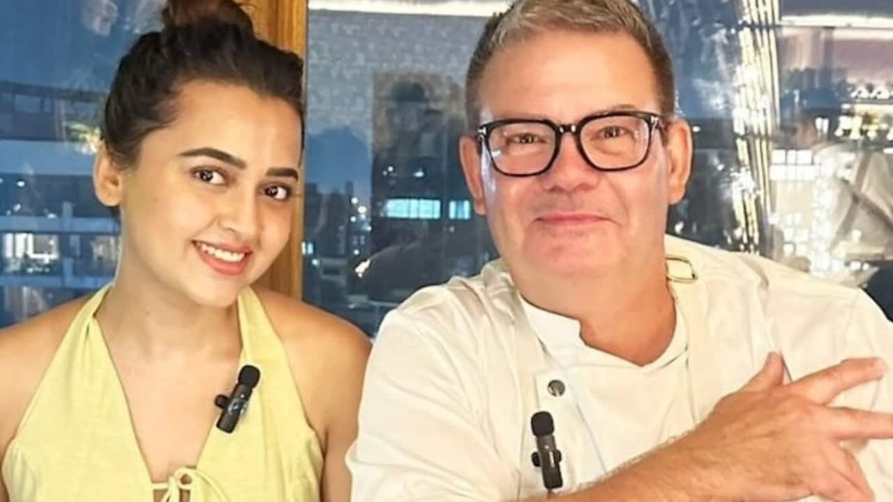 Masterchef Australia judge Gary Mehigan meets Tejasswi Prakash in Mumbai, bond over food, Flavors, and culinary creativity