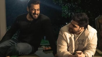 Ayaan Agnihotri and Salman Khan bond