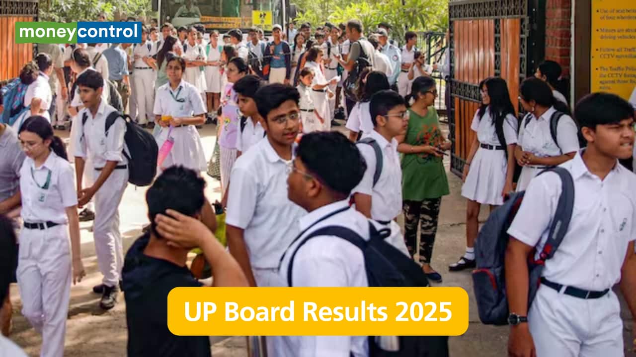 UP Board Result 2025: Evaluation of 2.96 crore answer sheets begins today with 1.34 lakh teachers onboard UP Board Result 2025: Evaluation of 2.96 crore answer sheets begins today with 1.34 lakh teachers onboard