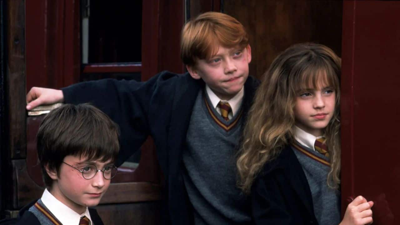 J.K. Rowling subtly criticises Harry Potter trio in new post: that was irresistible...