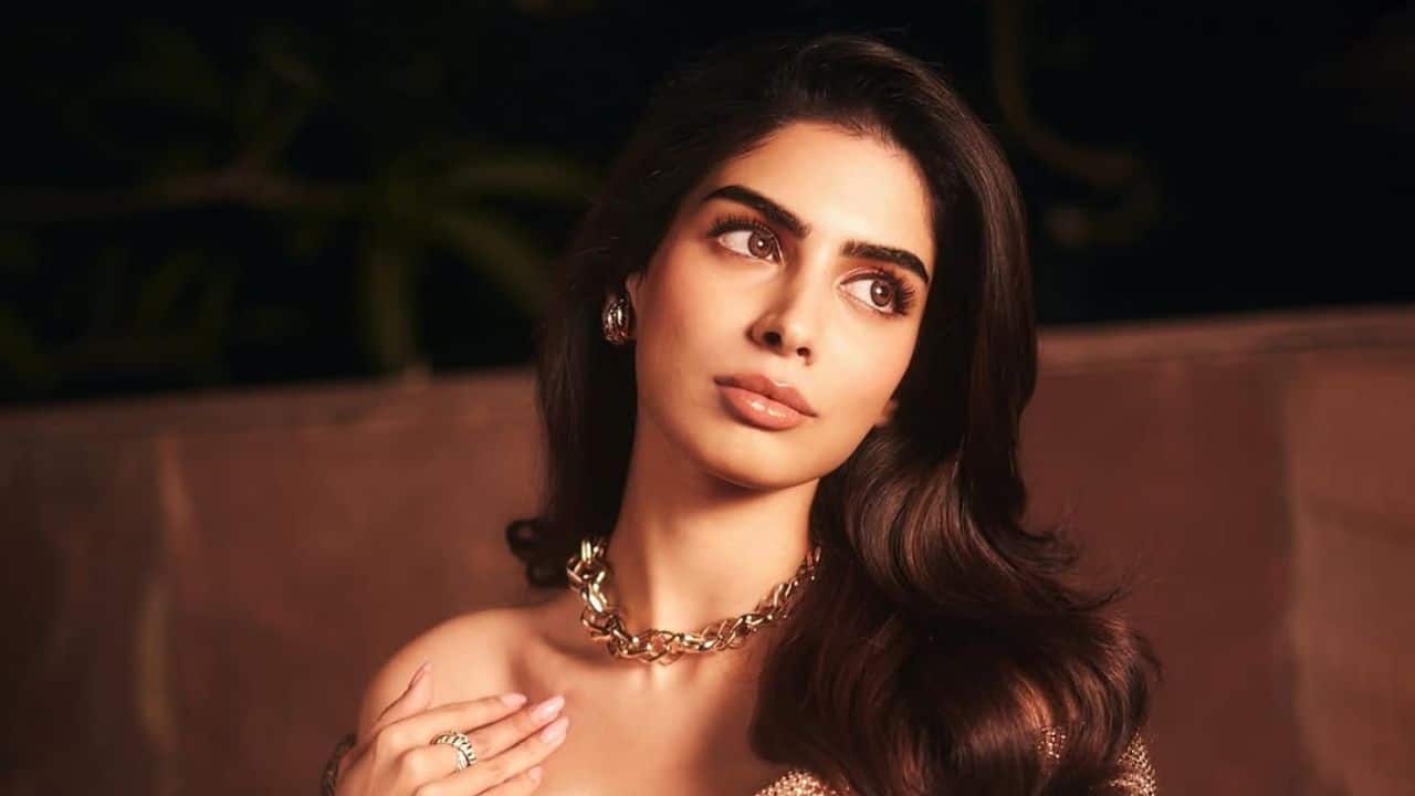 Khushi Kapoor expresses interest in thriller and horror roles, says " I think it would be interesting to do a film that was heavier..."