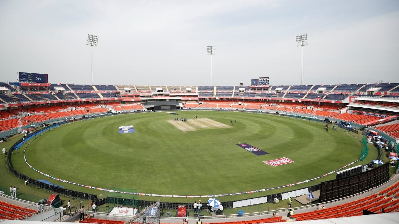 2. Maharaja Yadavindra Singh International Cricket Stadium, Mullanpur Capacity: 38,000 | Home Team: Punjab Kings Punjab's newest cricket venue, offering modern facilities and an exciting atmosphere for passionate local cricket fans.(Image: X/DelhiCapitals)