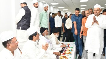 Bihar Chief Minister Nitish Kumar at an Iftaar hosted by him at his 1, Anne Marg residence on Sunday. (X/@NitishKumar)