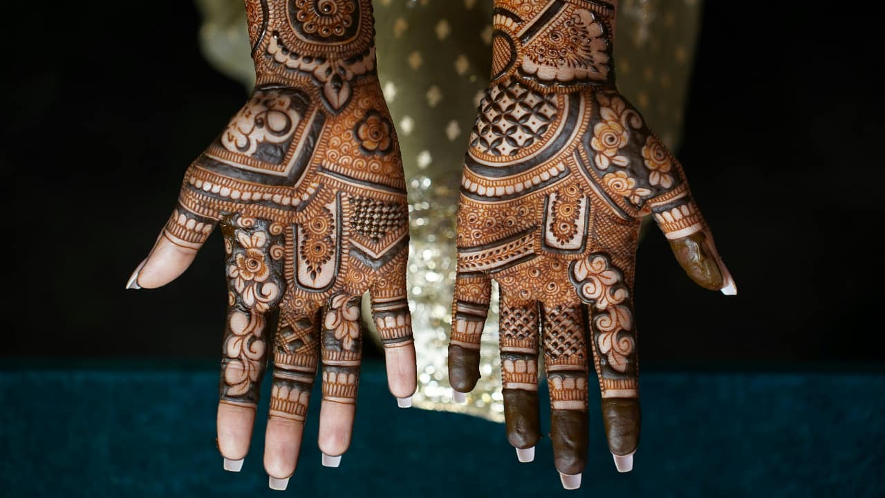 Best Ramadan Mehndi Designs 2025