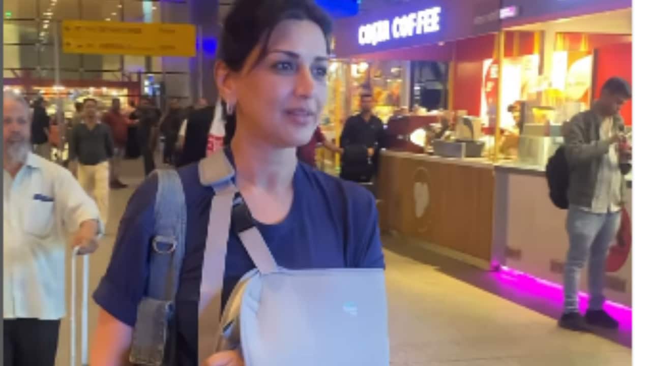 Sonali Bendre fractures hand after a fall, fans shower her with love and support