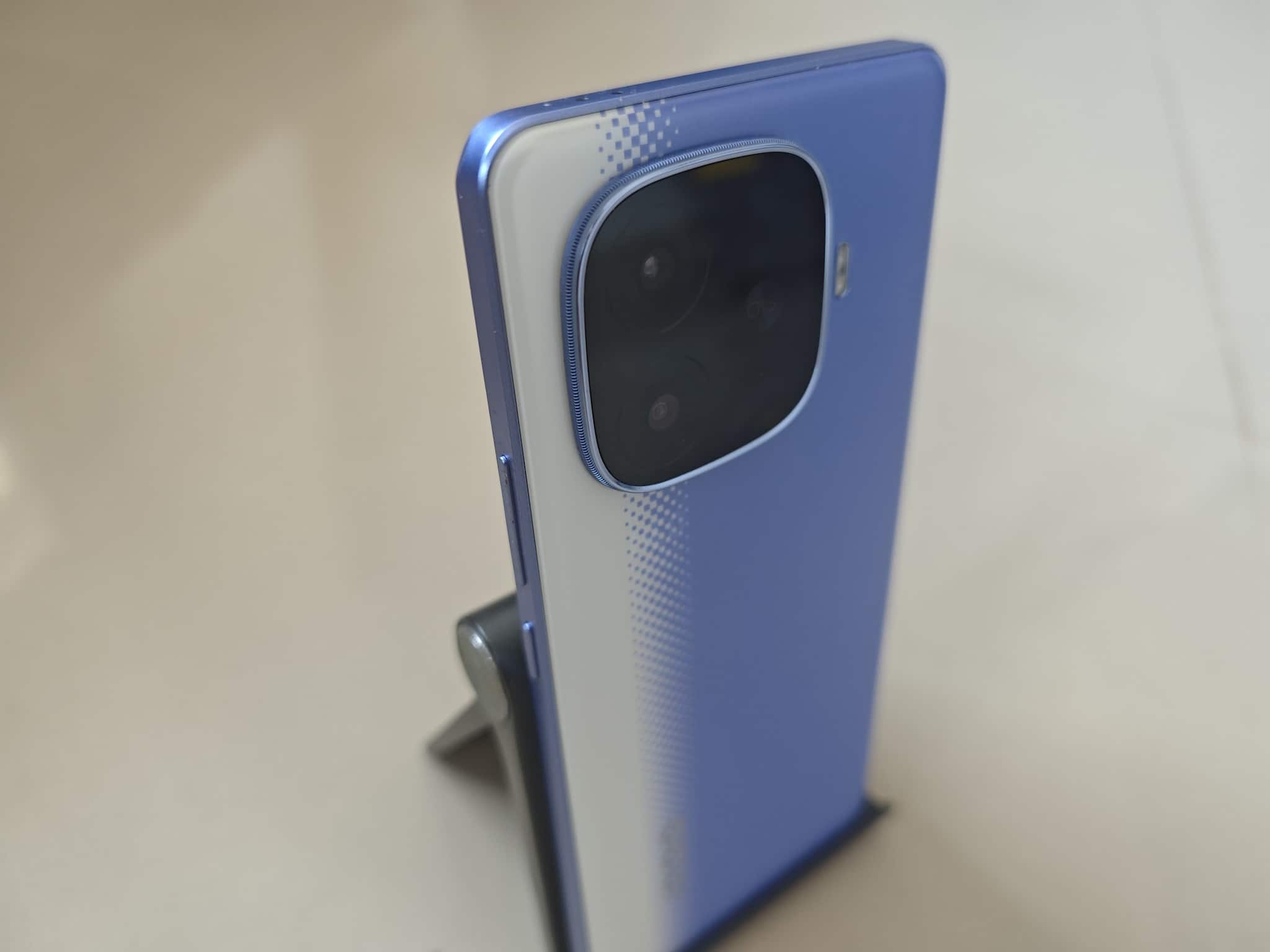 iQOO Neo 10R review: A solid mid-ranger iQOO Neo 10R review: A solid mid-ranger
