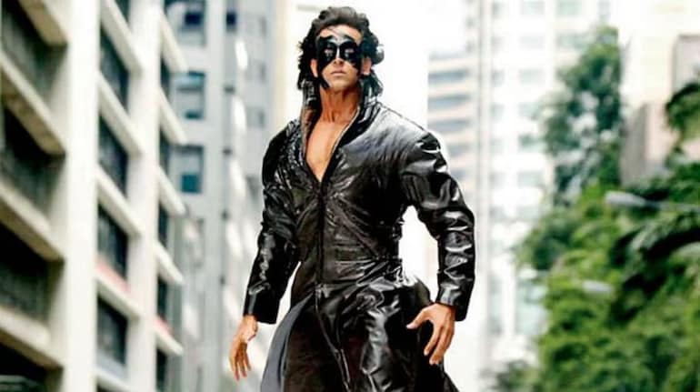 Hrithik Roshan to make his directorial debut with Krrish 4, confirms father  Rakesh Roshan