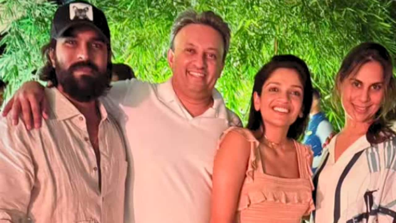 Ram Charan's wife Upasana Kamineni throws a star-studded party for his  40th birthday, see pics