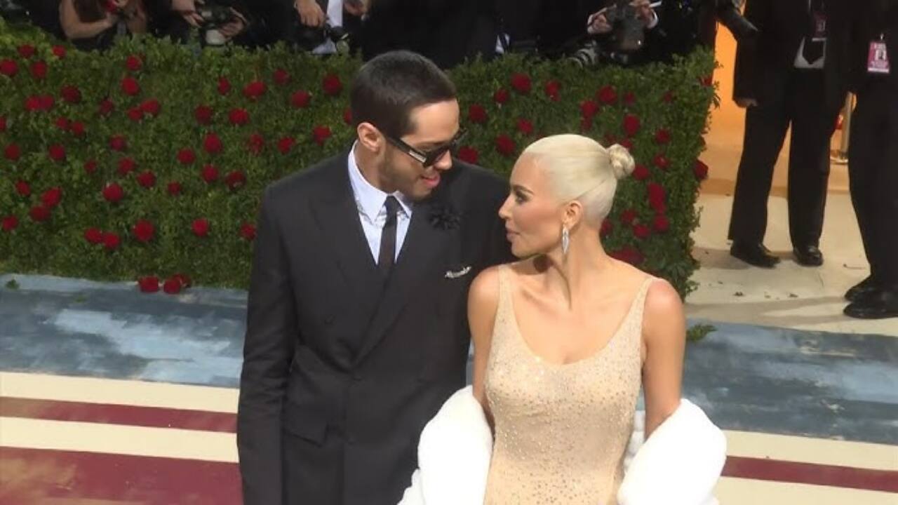 "Oh God", Pete Davidson reacts awkwardly to ex- Kim Kardashian question TV