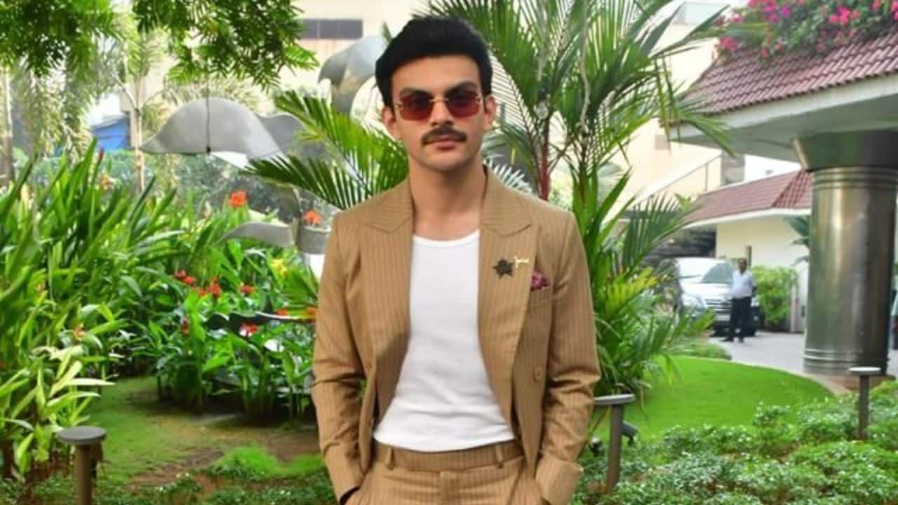 Veer Pahariya shares about leaving an impact after his debut film, calls his viral dance step ‘iconic’