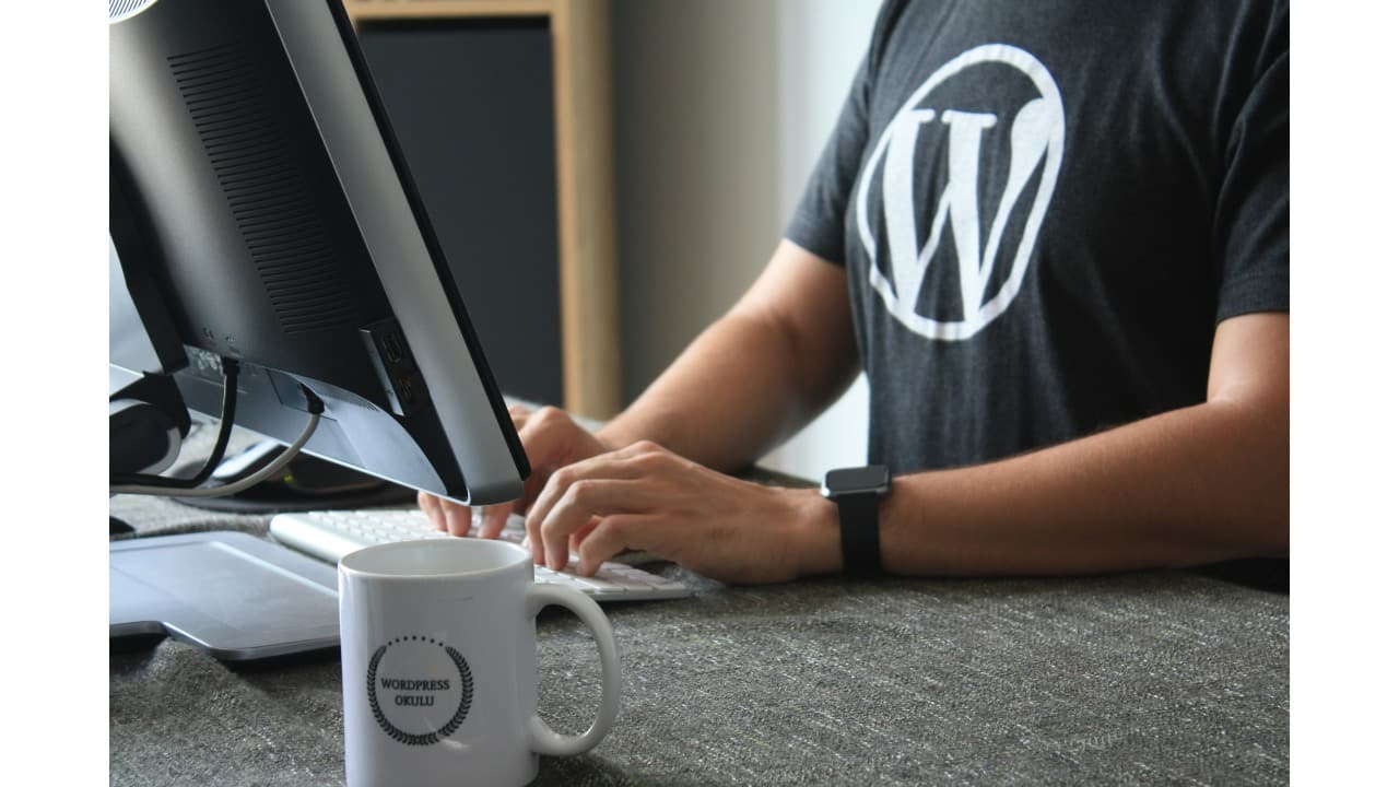 WordPress' parent company to lay off hundreds of employees, read CEO’s memo