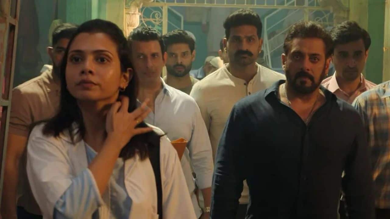 Salman Khan took all the kids to a mall and purchased gifts for them on set, reveals Sikandar actor Shreya Gupto