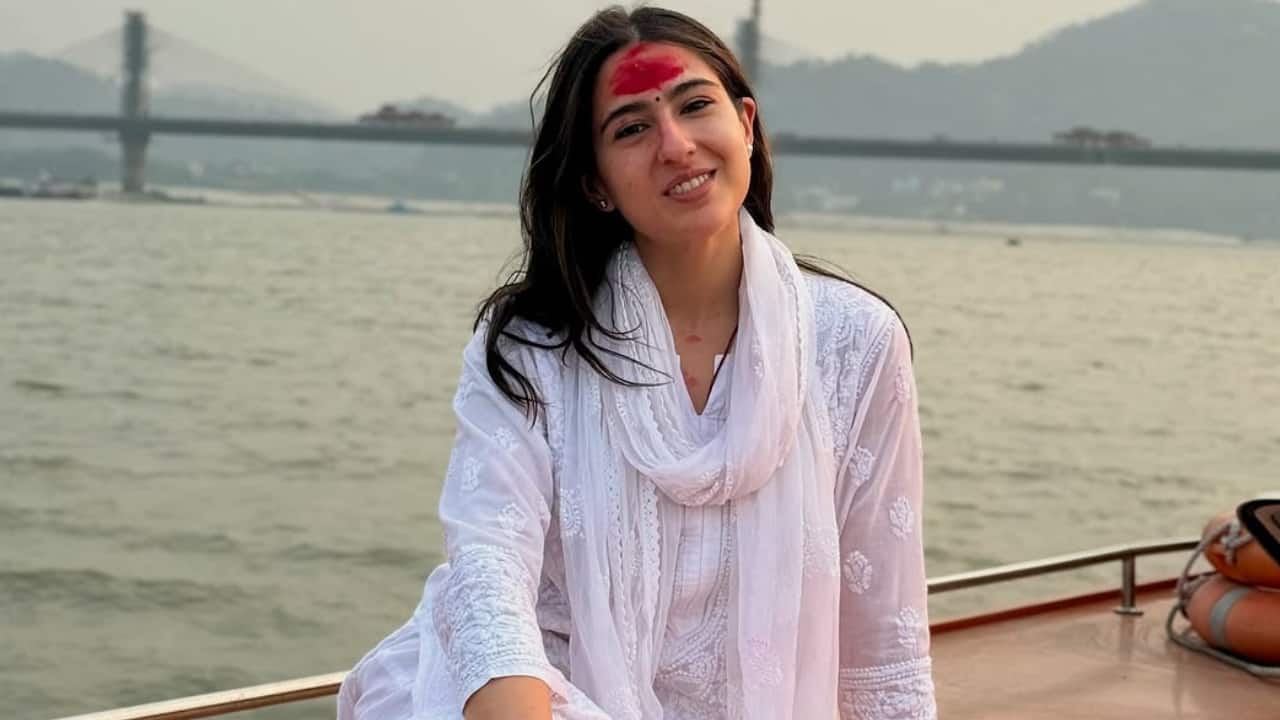 Sara Ali Khan takes a spiritual trip to Kamakhya temple, see pics