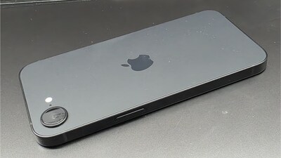 iPhone 16e