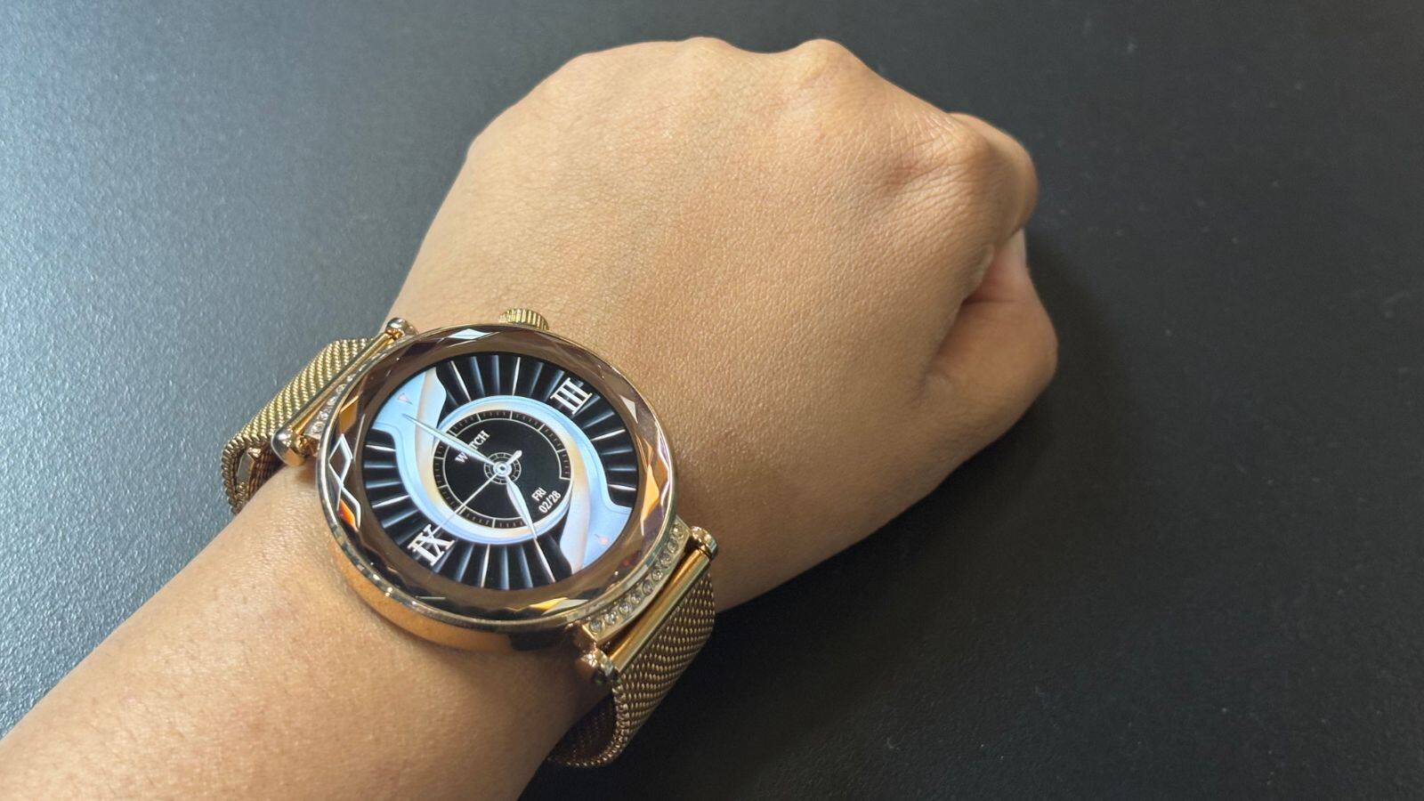 Urban Stella smartwatch