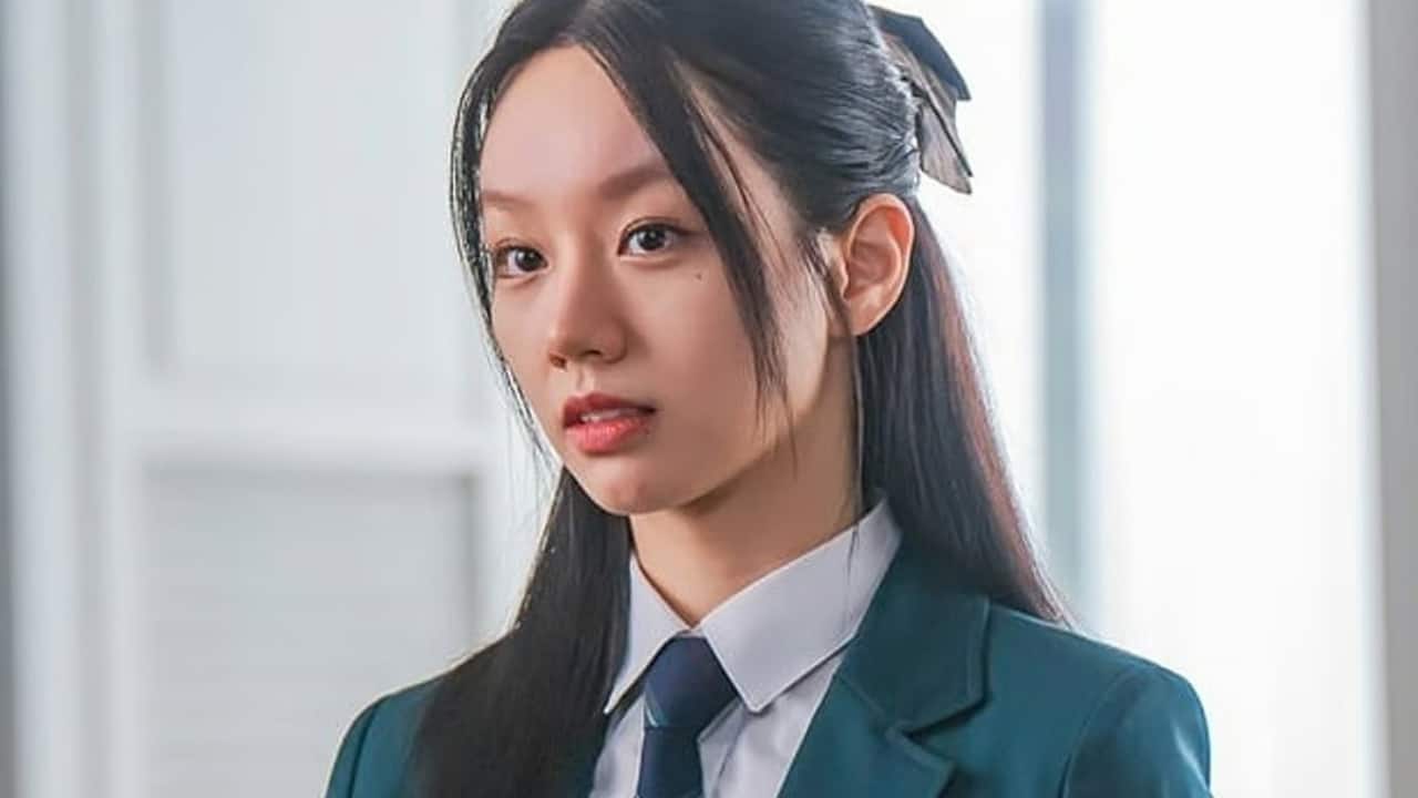 Hyeri talks about mental health as Park Gyeong Hye breaks down talking about her struggles - watch video