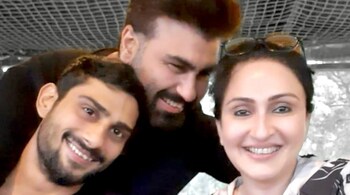 Aarya Babbar with Prateik Babbar