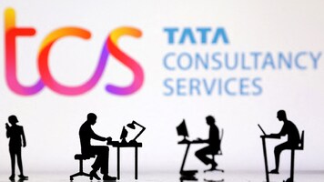 TCS Q3 FY26 — Can the stock regain its lost glory anytime soon?