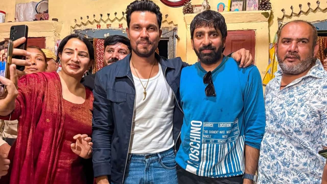 Randeep Hooda visits his ancestral village in Rohtak following the success of Jaat, writes, “went to the Heart of Jaat”